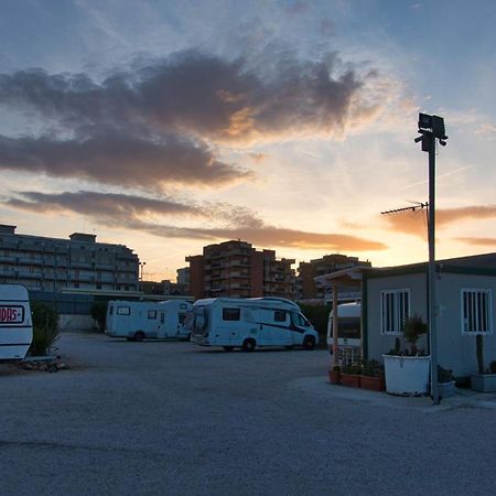 Beltrani Rent Rooms 外观 照片